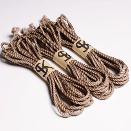 La corde de shibari en jute japonaise SK
